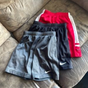 Size 6 Nike athletic shorts